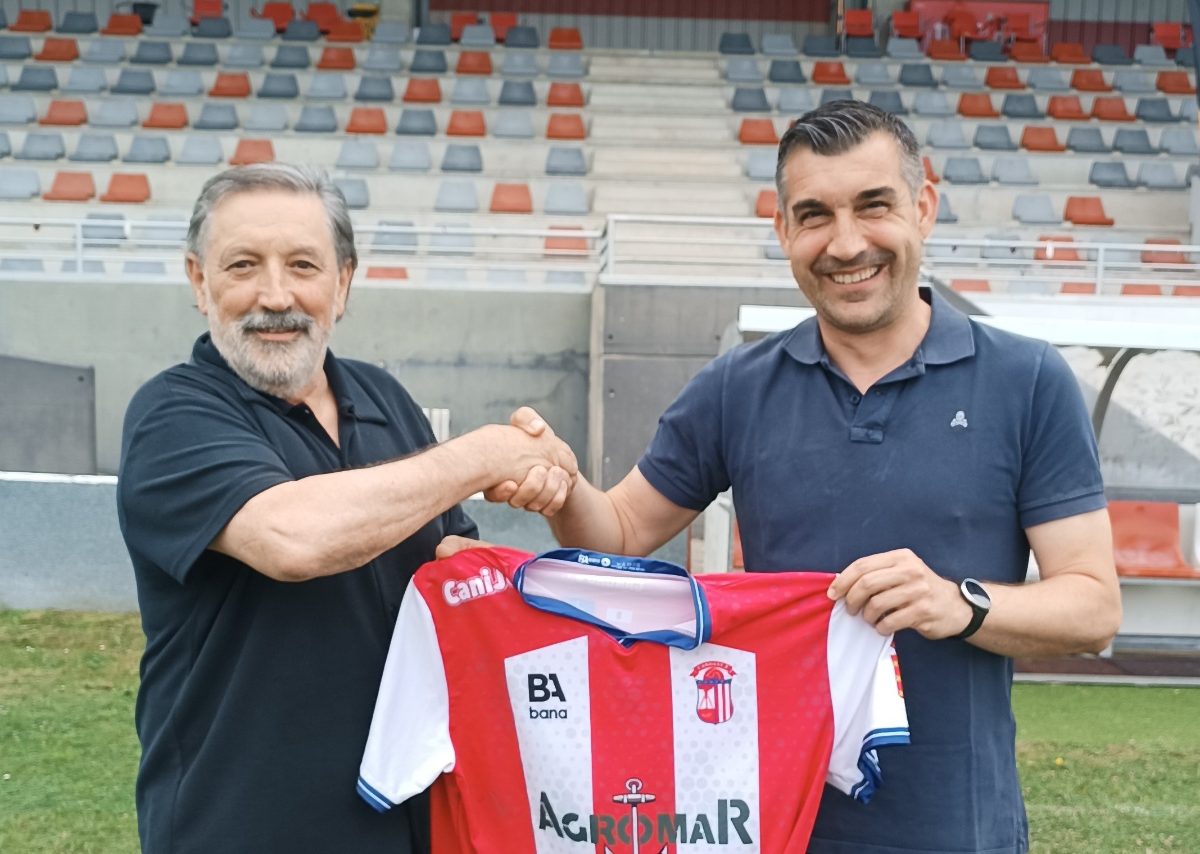 Iván Nuevo seguirá al frente del Canijo.