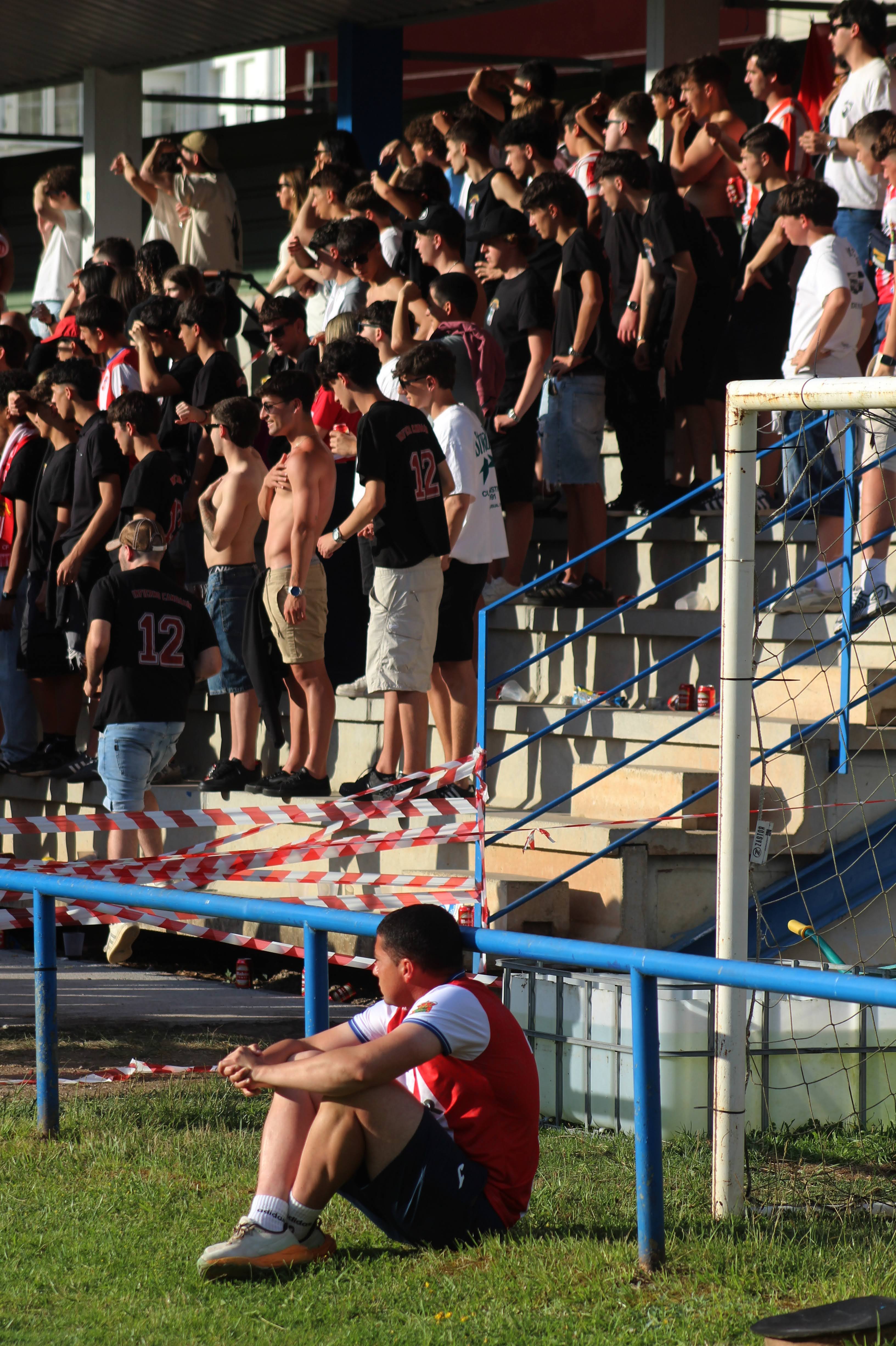 Nervios en la grada durante los penaltis